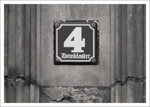 11 Domdetails - Der Kölner Dom in Detailansichten Postkarten Edition im Umschlag